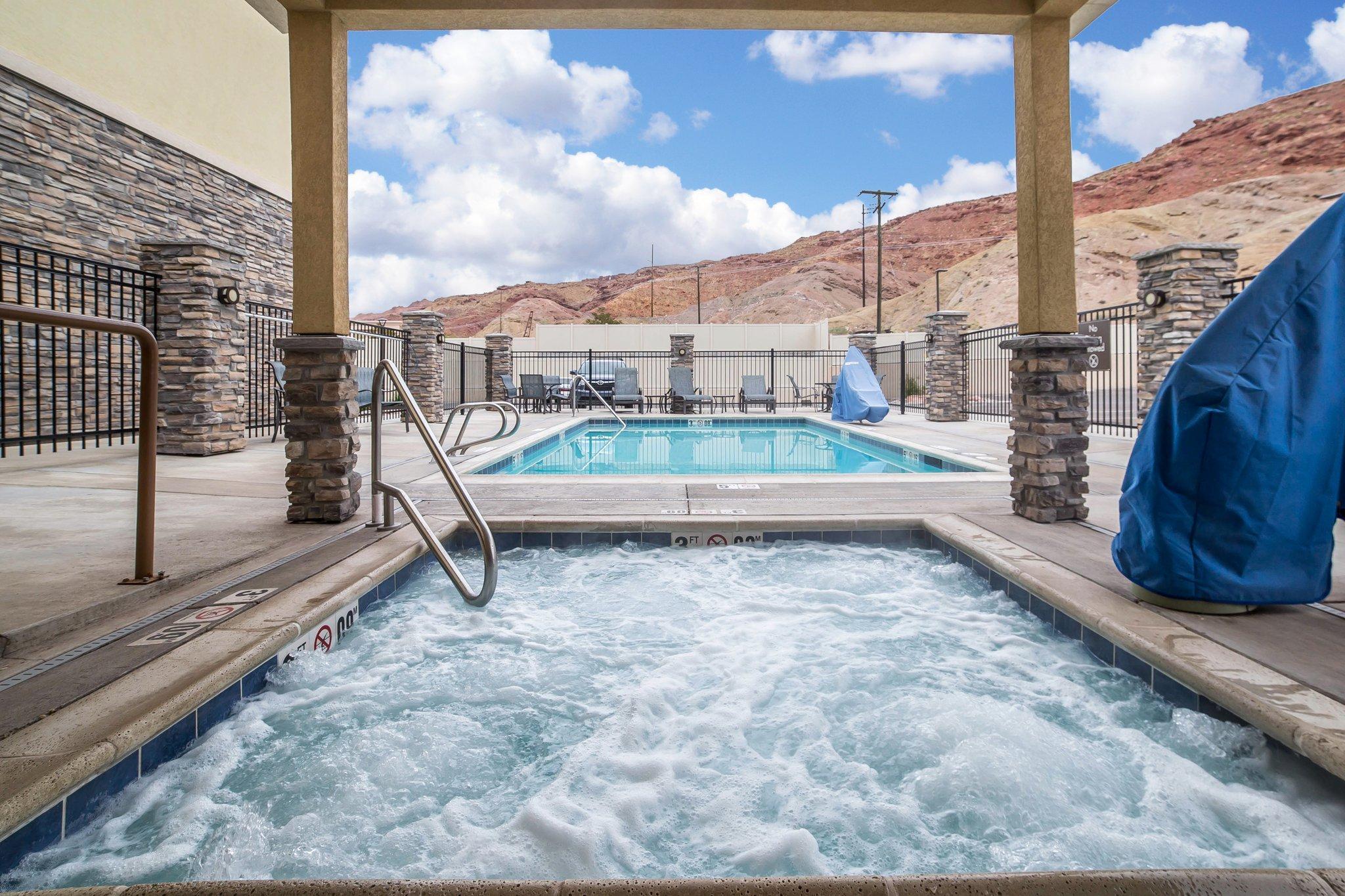 Quality Suites Moab Near Arches National Park Extérieur photo