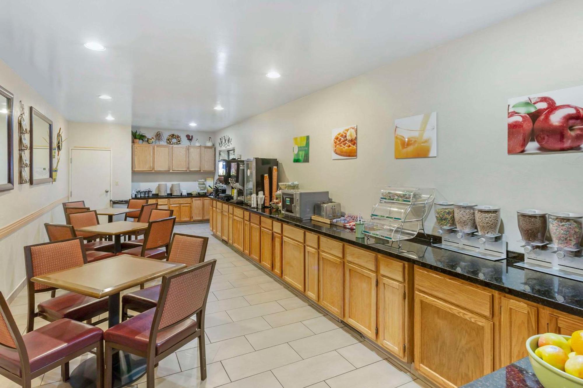 Quality Suites Moab Near Arches National Park Extérieur photo