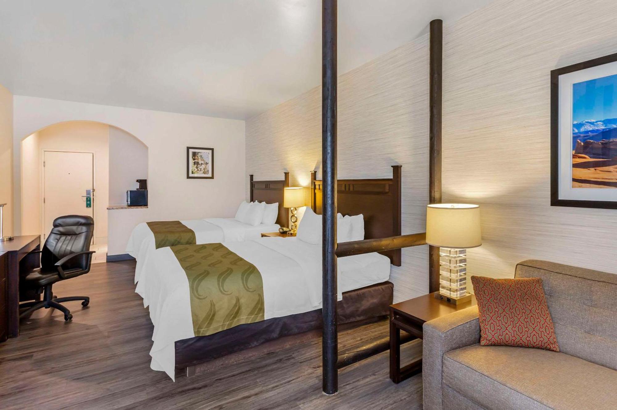 Quality Suites Moab Near Arches National Park Extérieur photo